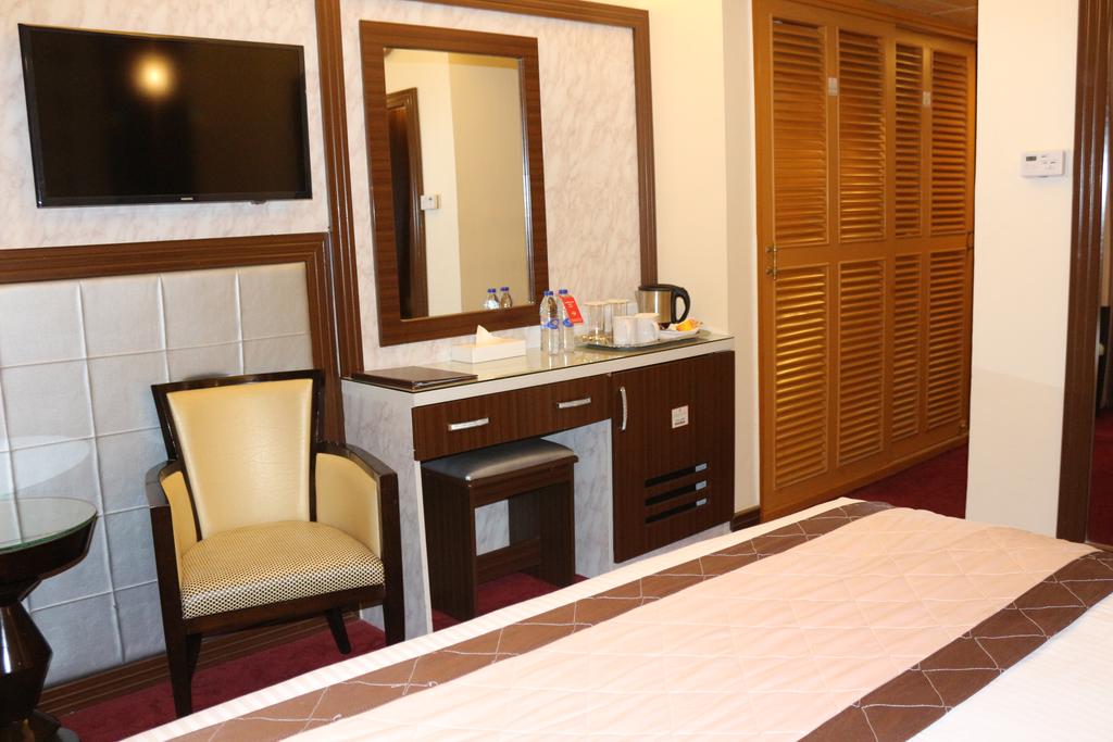 Al Khaleej Grand Hotel - Accommodation Dubai