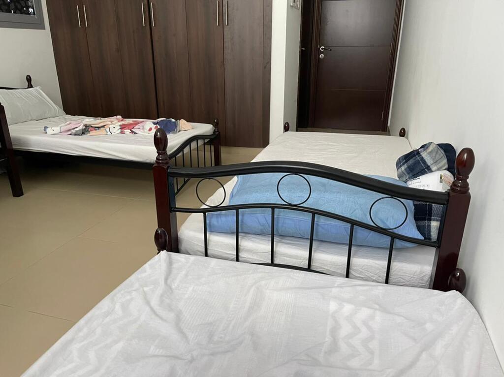 Bed Space For Male - Accommodation Dubai